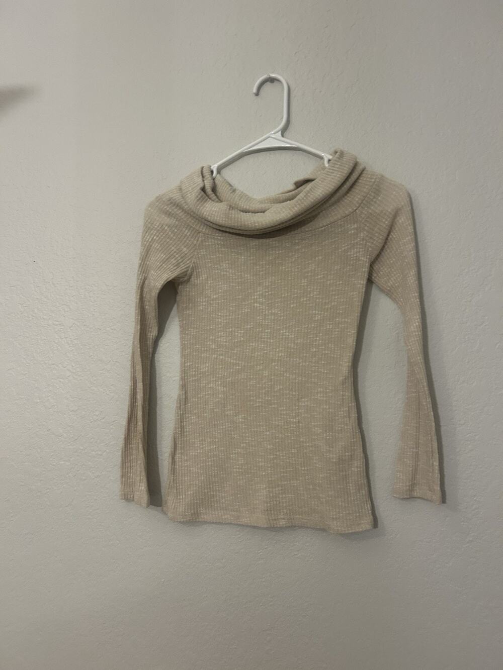 Noble U Women's Beige Ribbed Knit Cowl Neck Long Sleeve Pullover Sweater S